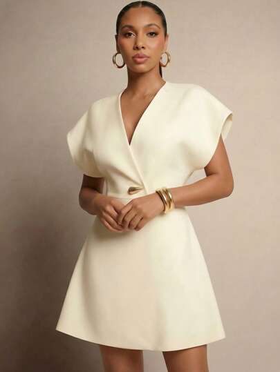 Plus Size Elegant Surplice Neck Batwing Sleeve Cinched Waist Dress, Summer White