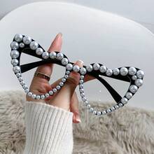 2026 Heart-Shaped Frameless Pearl-Studded Fashion Glasses Party Gathering Personality Quirky High-End Candy Color - White - View 15