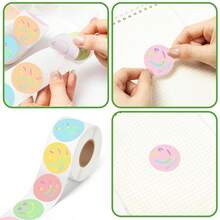 500pcs Holographic Laser Colorful Expression English Thank You Doodle Stickers, 1 Inch Round, 6 Colors, Scrapbook DIY Decoration Tape, Greeting Cards, Envelopes, Cards, Gift Wrapping, Perfect For Daily And Holiday Party, PVC Self-Adhesive Stickers - 500 Laser Thank-you Stickers - View 5