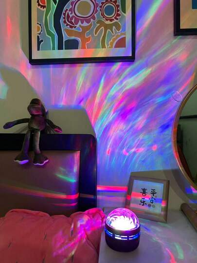 1pc Lying Down Watching Aurora Projection Lamp, Immersive Atmosphere, USB Powered Portable Compact, Suitable For Bedroom, Party, Gift