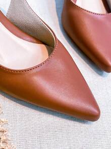 Slingback Open-Toe Pump With A Heel Below 3cm. - Caramel-smooth - View 8
