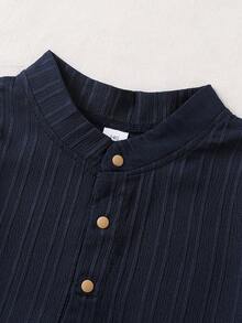 Set 2pcs/Set Kemeja dan Celana Pendek Jacquard Warna Polos untuk Anak Laki-laki, Pakaian Kasual untuk Liburan, Balita & Anak Besar, Musim Panas - Navy Blue - View 3