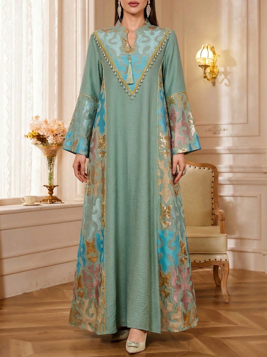 Solessence Women's Eid Mubarak New Embroidered Patchwork Gold Tassel Tie V-Neck Long Sleeve Robe With Pendant - Green - View 1