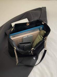 Retro Commuter Texture Chain Shoulder Bag For Women, 2026 Winter New Stylish Ins Underarm Tote Bag - Black - View 4