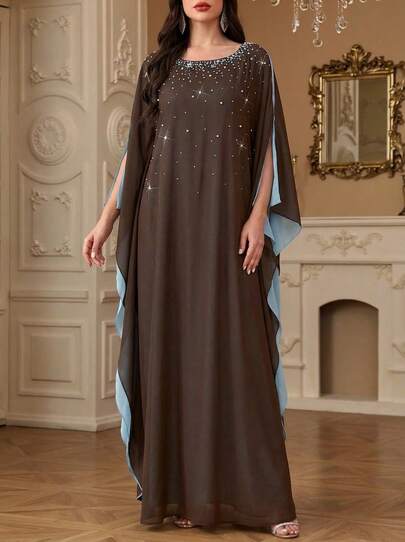 Solessence Women's Round Neck Contrast Color Design Pearl Detail Soft & Comfortable Long Arabic Abaya, Suitable For Holidays And Daily Occasions