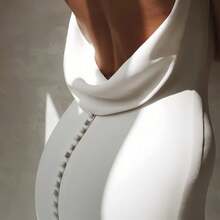 Elegant Sexy Open Back V Neck Mermaid Satin Formal Wedding Dress,Registry Office Dresses Bridal Gown,Evening Party Dress Birthday Party Dress Country Wedding,Romantic Church Ceremony Wedding Dress,Suitable For Wedding,Dating,Party,Singles' Party,Vacation,Formal Occasions,Dinner Dress,Prom Dress,Homecoming Dess,Cocktail Party,Wedding Guest Dress,Graduation - 白色 - 查看 7