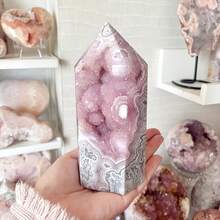 1 buc. Turn de cristal cu agat și floare de ametist roz, coloană elegantă pentru decorul casei, potrivită ca și cadou pentru Ziua Îndrăgostiților, Ziua Mamei, Crăciun, Ziua Recunoștinței, Halloween și alte sărbători, cristal natural - Roz - Vizualizare 4