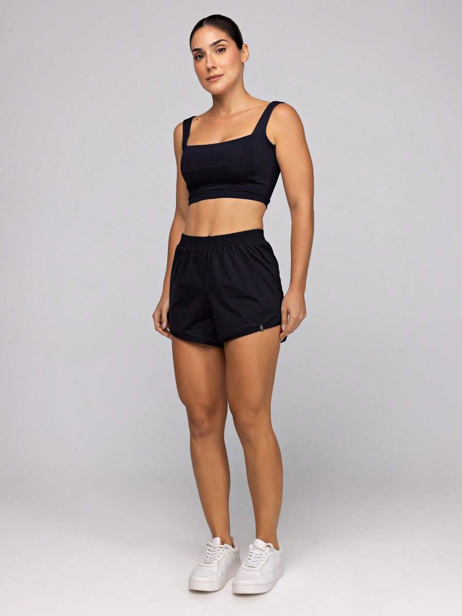 LOT FITNESS Women's Fitness Set: Gym Top With High Support And Loose-Fitting Double Shorts With Pockets - 黑色 - 查看 1