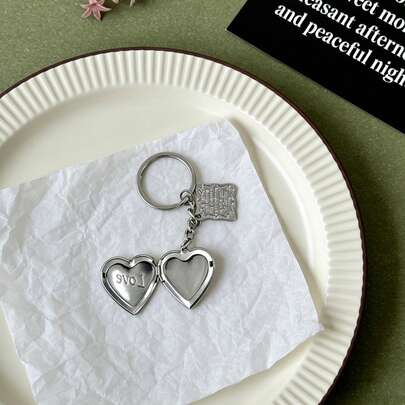 1pc Love Letter Keychain, Bag Pendant Charm, Lovely Gift For Women, Birthday Present