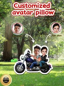 O [Pernă Mini Motocicletă cu Desene Animate 3D] Personalizată - Imprimare Personalizată față-verso, Pernă Scurtă de Pluș în Stil Modern, Temă de Sărbători, Ideală pentru Decorarea Paturilor, Canapelelor și Mașinilor, Cadoul Perfect pentru Familie, Prieteni și Parteneri - Stilul 1 - Vizualizare 3