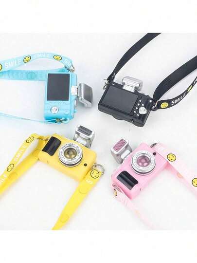 1pc Trending Smiling Face Strap Camera Pendant, Imitation Mini Camera Bag Charm, Home Decor (No Light, No Function, Random Color Strap)