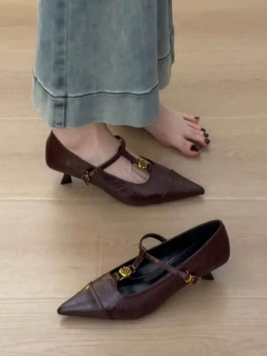 法式新款搭扣小猫跟玛丽珍鞋，优雅女士尖头细高跟鞋，适合办公室穿着
