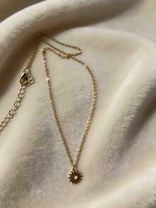 1pc Delicate Mini Sun Necklace, Suitable As Birthday Gift For Teenagers, Friends And Girlfriends - Sun - View 4