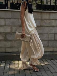 Women Baggy Balloon Long Pants Y2K Bubble Pleated Oversized Bloomers Elastic High Waist Wide Leg Lantern Harem Pants For Summer - Màu be - Xem 5