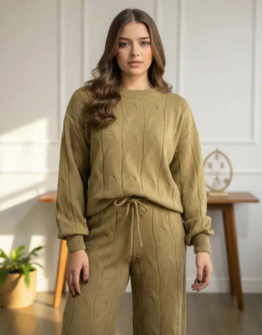 WOMEN'S WINTER MOUSSE KNITTING SET WITH PANTS AND BRAIDED TOP - 查看 1