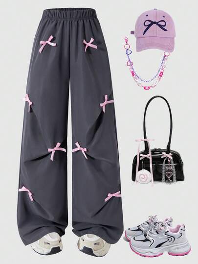 Quần dài màu xám thời trang cho bé gái, có bèo nhún và nơ trang trí hai bên, phù hợp cho mùa xuân, hè và thu, tuyệt vời cho các buổi đi chơi, hoạt động ngoài trời, du lịch và mặc hàng ngày, một món quà tuyệt vời dành cho bé gái.