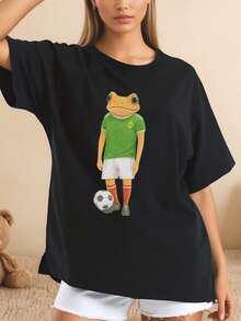 Rana Jugadora de Fútbol Verde y Blanco Camiseta Estampada para Mujer Diseño Divertido y Original Corte Amplio Ideal para Ocio Vacaciones y Eventos Casuales 220g - Negro - Ver 1