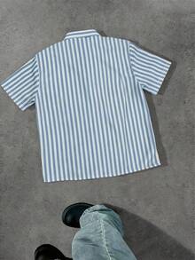 WAIT HIM 男士休闲条纹短袖衬衫 - 藍白色 - 查看 2