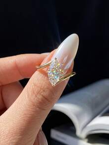 1克拉优雅独特自由弧形莫桑石眼睛形状925纯银奢华订婚戒指、结婚戒指、周年纪念戒指、女士珠宝礼物、圣诞礼物 - 扭臂四爪馬眼莫桑戒指-2ct - 查看 2