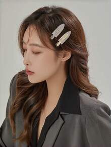 2个装女士金属水钻隐形发夹，刘海夹，冲浪板侧夹发卡，适合日常使用 - 彩色 - 查看 4