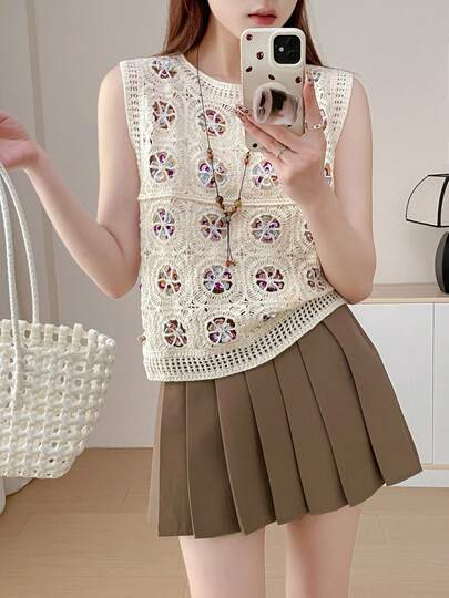 镂空花朵刺绣钩针针织吊带背心，复古设计短款夏季女式上衣