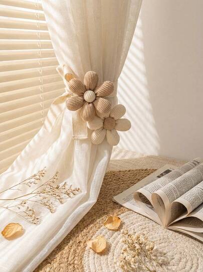 1pc/2pcs Fabric Curtain Tie Backs, Floral Shaped Home Window Curtain Tiebacks, Cute 3D Flower Curtain Holders - Minimalist & Fashionable Bedroom And Living Room Curtain Decor Gifts Birthday Graduation