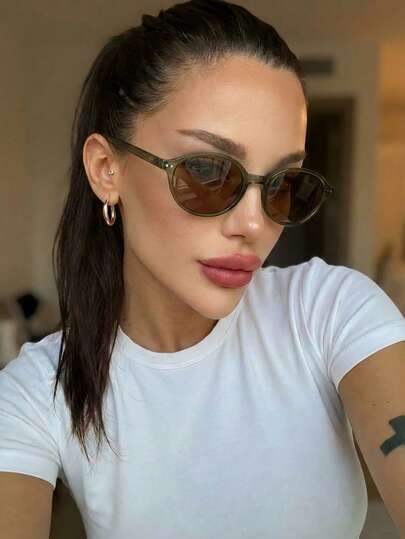 1 par de gafas de mujer con montura pequeña ovalada de estilo retro y color oliva, de moda para uso diario