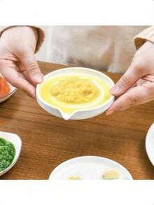 1pc Ceramic Food Grinder With Brush, Multi-Functional Ceramic Potato Masher, Manual Ginger Garlic Carrot Grinder Kitchen Tool - White - View 1