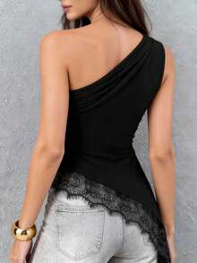 女士夏季单肩不对称领口Y2K风格吊带背心，采用弹力面料，饰有纽扣和蕾丝拼接，优雅夏季女士衬衫，休闲女式衬衫，黑色 - 黑色 - 查看 3