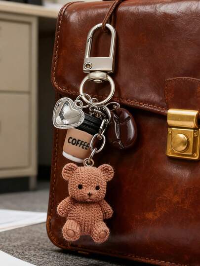 1pc Cute Teddy Bear & Coffee Cup Shaped Keychain Pendant, Made Of Knitted Teddy Bear, Mini Coffee Cup, Coffee Beans And Shiny Heart Charm, Mini Resin Material, Fashion Accessory, Home Key Chain, Bag/Backpack/Laptop Decor, Earphone Hanger, Phone Case Charm, Car Key Chain, Gift For Holiday/Birthday