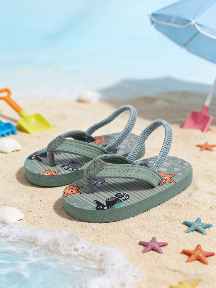 1 para zielonych, modnych, prostych, pasiastych sandałów dla chłopców, z miękkim, płaskim dnem, wygodnych, lekkich i łatwych w noszeniu, codziennych kapci dziecięcych, odpowiednich do letniej zabawy na plaży, rodzinnych wakacji na plaży i codziennego użytku w łazience (losowy wzór) - Zielony - Zobacz 1