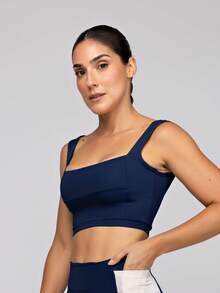 LOT FITNESS Women's Fitness Set: Gym Top With High Support And Shorts With Pockets - Frame - 藏蓝色 - 查看 6