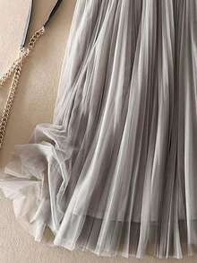 LuminousWealth Women's Elegant Pleated Mesh A-Line Skirt, Suitable For Casual Or Office Wear, Minimalist & Graceful | Polyester Mesh Skirt, Suitable For All Seasons, Great For New Year, Parties - Gray Brown - View 6