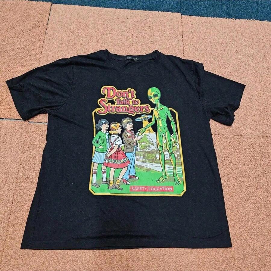 Alien UFO Don't Talk To Strangers T-Shirt Mens Small Black Romwe T4a - 黑色 - 查看 1