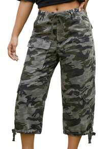 Women Denim Cargo Capris With Multiple Pockets Adjustable Drawstring Camouflage Pattern Cropped Pants - Verde militar - Ver 3