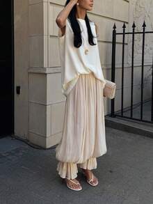 Women Baggy Balloon Long Pants Y2K Bubble Pleated Oversized Bloomers Elastic High Waist Wide Leg Lantern Harem Pants For Summer - Màu be - Xem 4