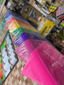 Red-Toned Tissue Paper, 100 Units, Sizes 50x70, 50x35 And 25x35, For Wrapping, Gifts, Rococo, And Kites. - 淺紅色 - 查看 2