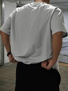 男士图案印花休闲圆领短袖T恤，夏季百搭 - 灰色 - 查看 2