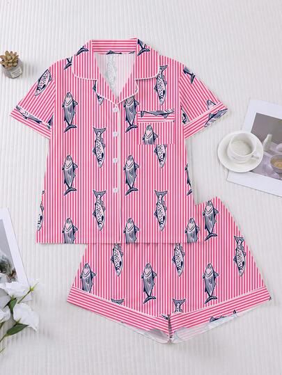 Bộ đồ ngủ nữ 2 món, họa tiết cá biển, chất liệu mềm mại, trang phục thời trang cho các bữa tiệc ngày lễ, áo tay ngắn có cổ cài nút và quần short co giãn, đồ mặc nhà thoải mái cho mọi mùa.
