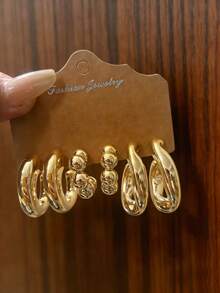 Juego de 3-9 pares de pendientes vintage con baño de oro, 9 estilos para mezclar y combinar, adecuado para ir al trabajo o a una fiesta, el brillo del metal de alta gama realza el resplandor de la piel, aros en forma de C, texturas, diseños geométricos, cubriendo todos los elementos, accesorio de joyería esencial para mujeres - Dorado - Ver 6