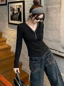 Sweet & Cool Plaid Patchwork V-Neck Long Sleeve T-Shirt, Slim Fit Layering Top, Spring/Summer - Black - View 4