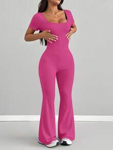 AITYI Studio 女士连体裤，修身剪裁，休闲 U 领纯色时尚性感舒适修身，适合户外运动，百搭实用，适合毕业典礼、新年、情人节、春夏等场合穿着。弹力针织短袖喇叭裤连体裤。 - 玫紅色 - 查看 1