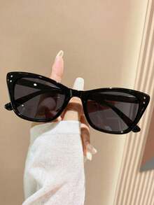 1 Pair Unisex Cat Eye Small Frame Retro Versatile Fashionable Fashion Glasses - Black - View 3