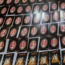 1 pieza Edición de expansión de Extreme Thinking - Juego de cartas Extreme Thinking - ¡Sincronizar, invertir y duplicar el desafío! 2-4 jugadores, tiempo de juego de 15 minutos, carta contra carta, versión en inglés Juego de mesa, regalo de Navidad, regalo de juego, juego de entretenimiento para reuniones familiares, juego de cartas para reuniones con amigos, juego de entretenimiento para viajes en vacaciones - Negro - Ver 13