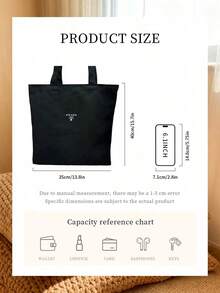 Prada 大容量肩背帆布化妆包，便携式旅行洗漱包，度假必备化妆品收纳包 - 黑色 - 查看 10