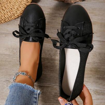 Nuevos mocasines de suela blanda, zapatos planos versátiles y cómodos de moda con cordones para mujer