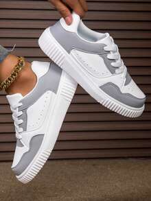 25年来时尚灰色系带休闲滑板鞋，轻便舒适，适合学生日常穿着，四季皆宜。 - 灰色 - 查看 10