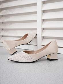 2026 Primavera/Verano Zapatos de tacón de punta francesa, Mocasines de tacón medio con decoración de rhinestones y perlas, Zapatos náuticos elegantes de talla grande - Albaricoque - Ver 2