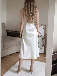 白色缎面高开衩纽扣半身裙，法式优雅A字裙，春季款 - 白色 - 查看 3