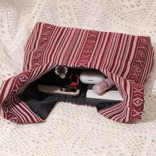 Travachic Women's Retro Geometric Pattern Casual Wristlet Pouch, Cute Compact Handbag - Multicolor - View 5